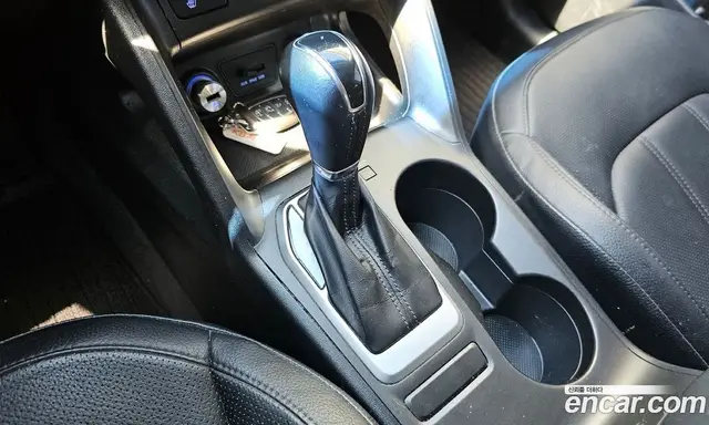 Hyundai Tucson 2014 2.0 автомат (гидро), миниатюра 9