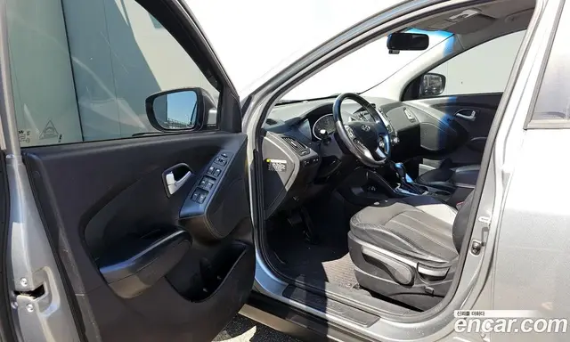 Hyundai Tucson 2014 2.0 автомат (гидро), миниатюра 10
