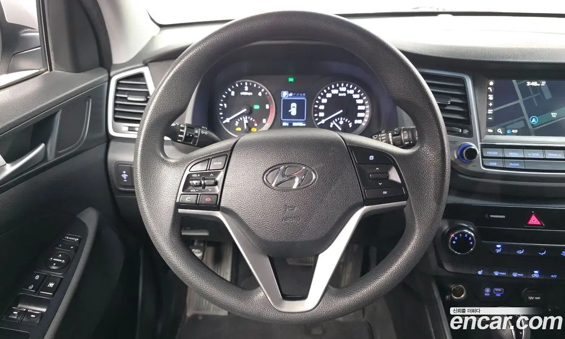 Hyundai Tucson 2015 2.0 автомат (гидро), фото 13 Hyundai Tucson 2015 2.0 автомат (гидро), фото 13