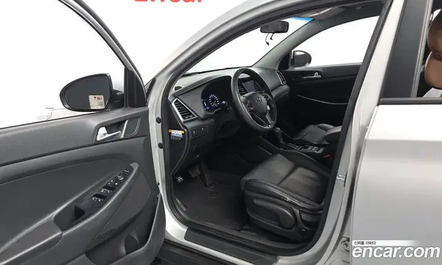 Hyundai Tucson 2015 2.0 автомат (гидро), миниатюра 10 Hyundai Tucson 2015 2.0 автомат (гидро), миниатюра 10