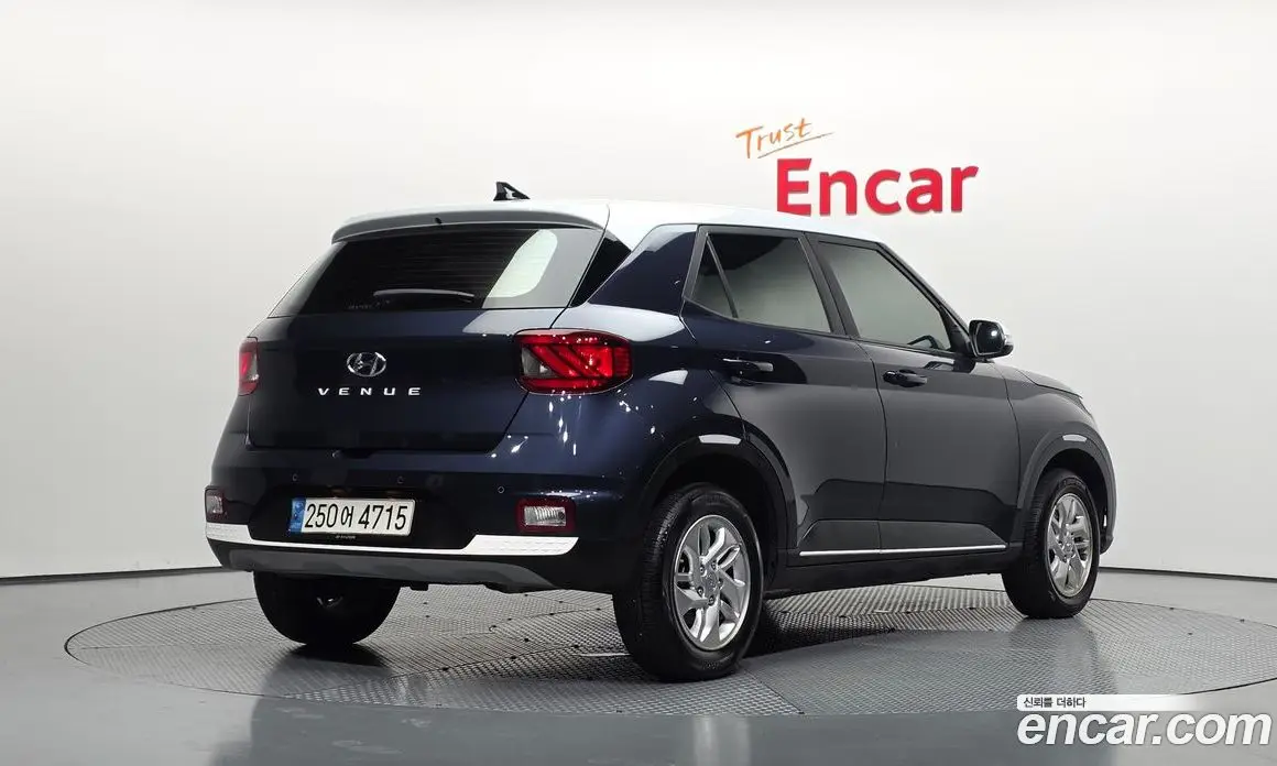 Hyundai Venue 2020 1.6 автомат (гидро), фото 2 Hyundai Venue 2020 1.6 автомат (гидро), фото 2