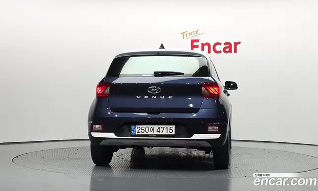 Hyundai Venue 2020 1.6 автомат (гидро), миниатюра 4 Hyundai Venue 2020 1.6 автомат (гидро), миниатюра 4