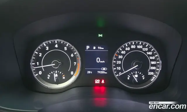 Hyundai Venue 2020 1.6 автомат (гидро), миниатюра 8 Hyundai Venue 2020 1.6 автомат (гидро), миниатюра 8