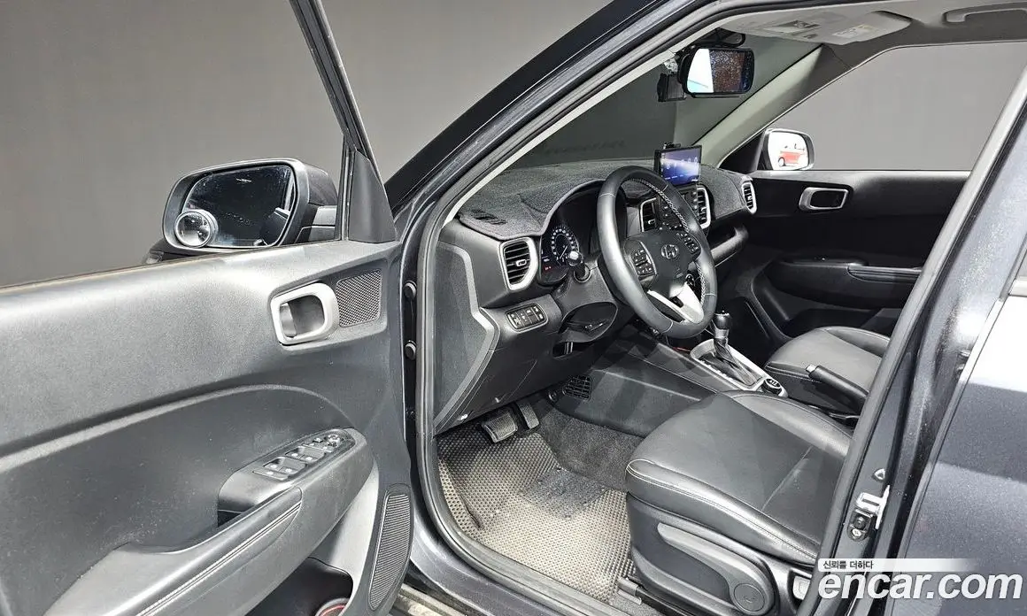 Hyundai Venue 2021 1.6 автомат (гидро), фото 13 Hyundai Venue 2021 1.6 автомат (гидро), фото 13