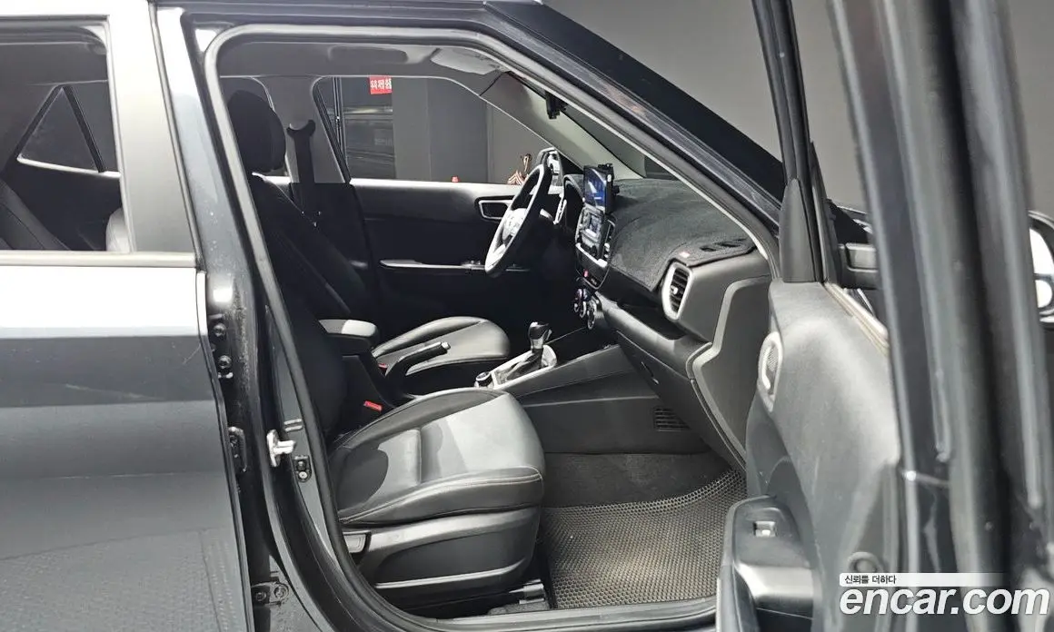 Hyundai Venue 2021 1.6 автомат (гидро), фото 16 Hyundai Venue 2021 1.6 автомат (гидро), фото 16