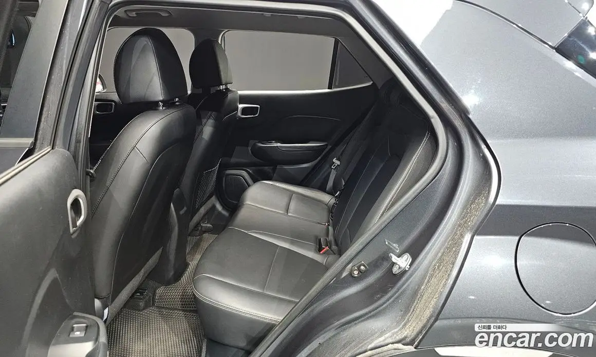 Hyundai Venue 2021 1.6 автомат (гидро), фото 18 Hyundai Venue 2021 1.6 автомат (гидро), фото 18