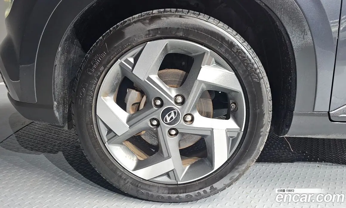Hyundai Venue 2021 1.6 автомат (гидро), фото 5 Hyundai Venue 2021 1.6 автомат (гидро), фото 5