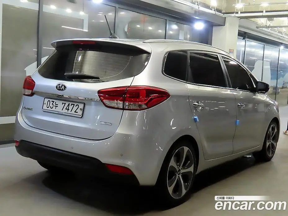Kia Carens 2014 1.7 автомат (гидро), фото 4