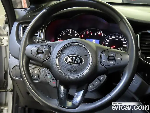 Kia Carens 2014 1.7 автомат (гидро), миниатюра 8