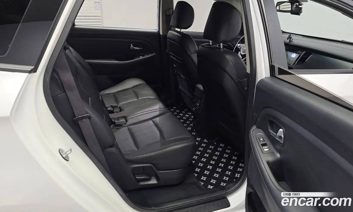 Kia Carens 2014 2.0 автомат (гидро), фото 11