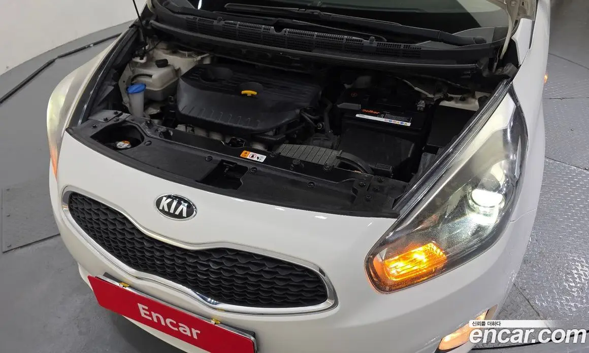 Kia Carens 2014 2.0 автомат (гидро), фото 6