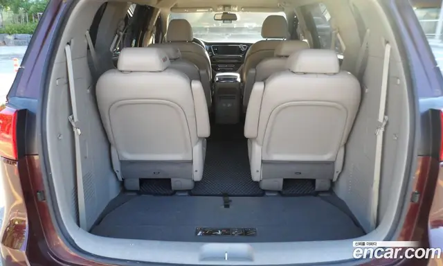 Kia Carnival 2016 3.3 автомат (гидро), миниатюра 11 Kia Carnival 2016 3.3 автомат (гидро), миниатюра 11