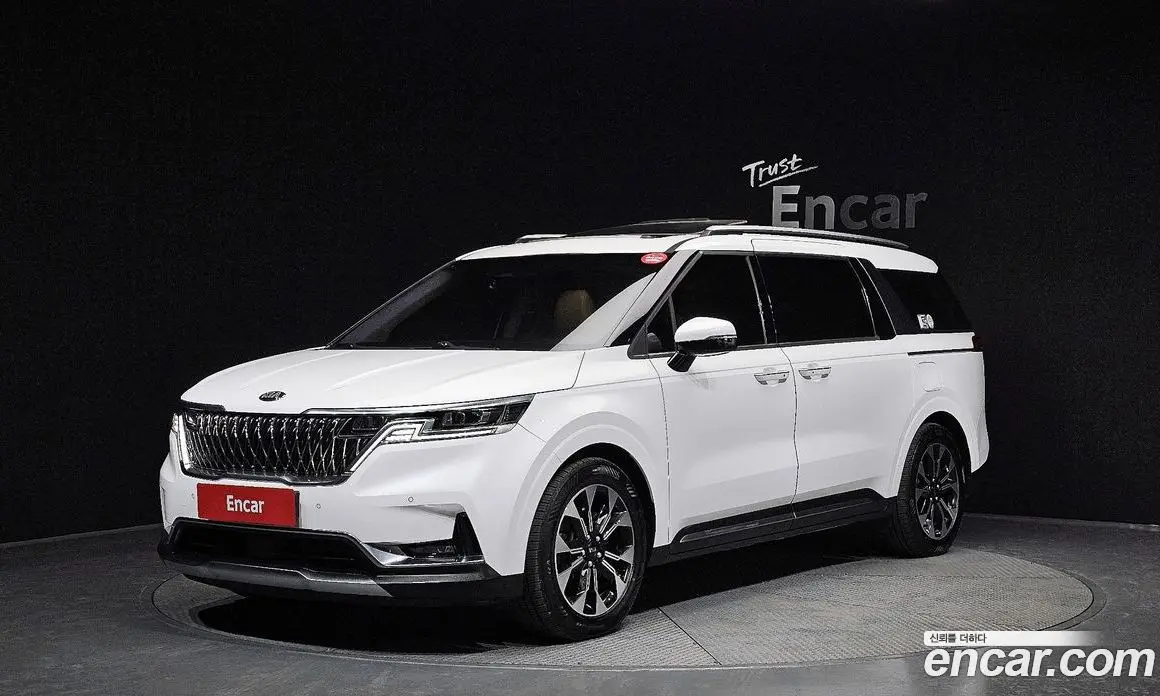 Kia Carnival 2020 2.2 автомат (гидро), фото 1 Kia Carnival 2020 2.2 автомат (гидро), фото 1