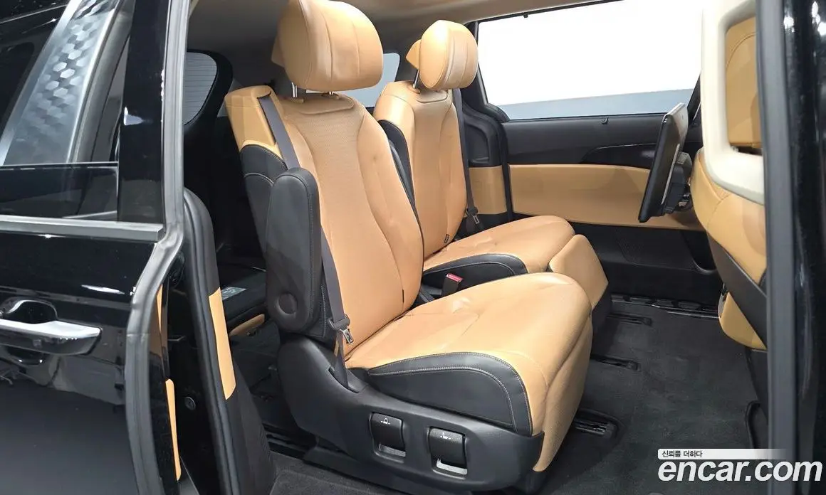 Kia Carnival 2020 2.2 автомат (гидро), фото 18 Kia Carnival 2020 2.2 автомат (гидро), фото 18