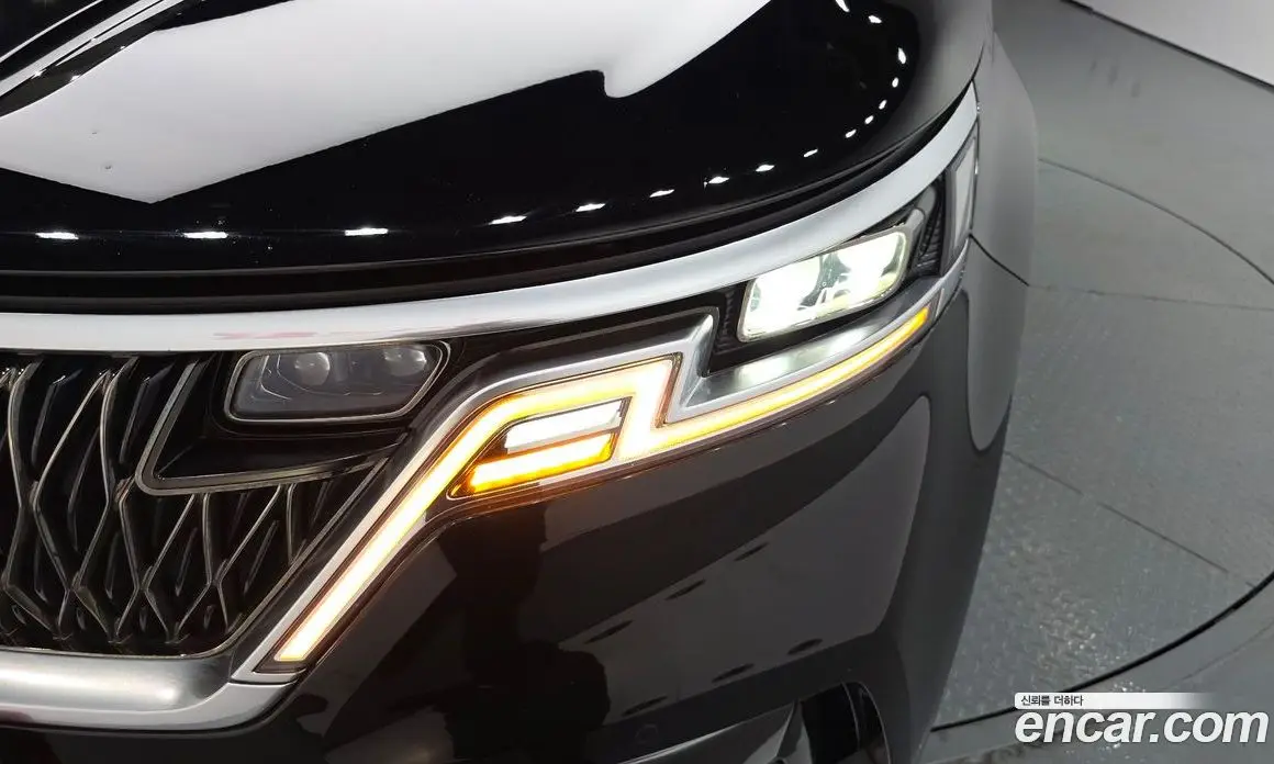 Kia Carnival 2020 2.2 автомат (гидро), фото 8 Kia Carnival 2020 2.2 автомат (гидро), фото 8
