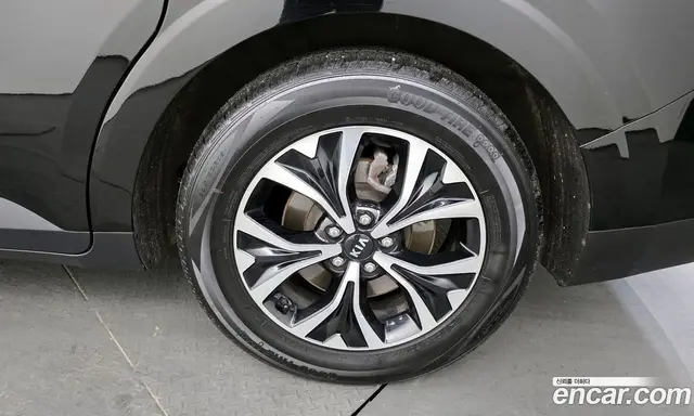 Kia Carnival 2020 2.2 автомат (гидро), миниатюра 5 Kia Carnival 2020 2.2 автомат (гидро), миниатюра 5