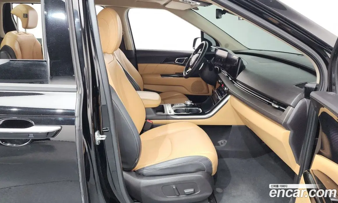 Kia Carnival 2021 2.2 автомат (гидро), фото 11