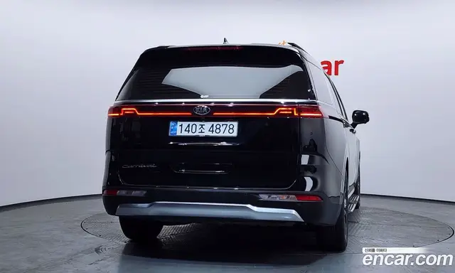 Kia Carnival 2021 2.2 автомат (гидро), миниатюра 4