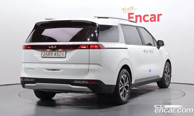 Kia Carnival 2021 2.2 автомат (гидро), миниатюра 2