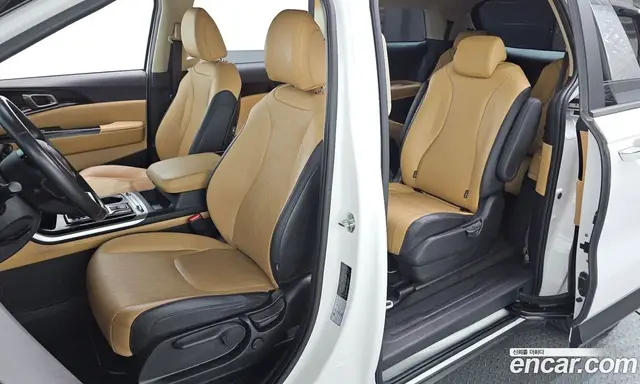 Kia Carnival 2021 2.2 автомат (гидро), миниатюра 11