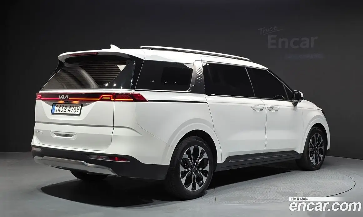 Kia Carnival 2022 2.2 автомат (гидро), фото 2 Kia Carnival 2022 2.2 автомат (гидро), фото 2
