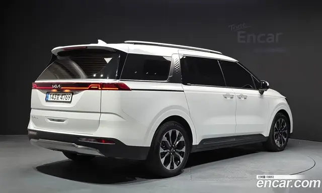 Kia Carnival 2022 2.2 автомат (гидро), миниатюра 2 Kia Carnival 2022 2.2 автомат (гидро), миниатюра 2