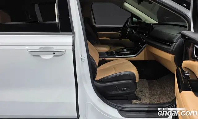 Kia Carnival 2022 2.2 автомат (гидро), миниатюра 11 Kia Carnival 2022 2.2 автомат (гидро), миниатюра 11