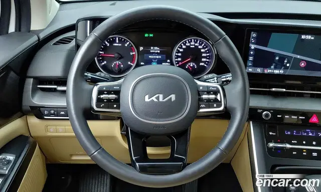 Kia Carnival 2022 2.2 автомат (гидро), миниатюра 12