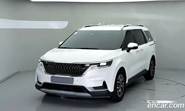 Kia Carnival 2022 2.2 автомат (гидро), миниатюра 3 Kia Carnival 2022 2.2 автомат (гидро), миниатюра 3