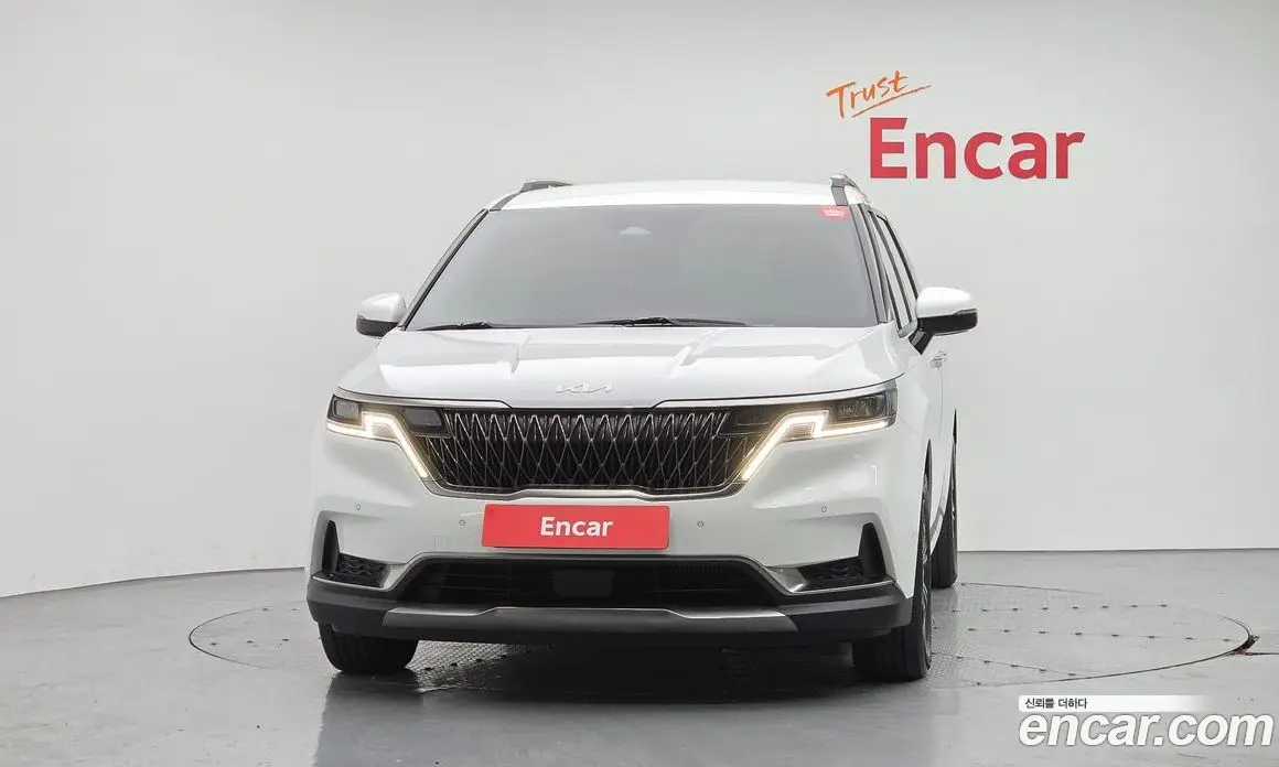 Kia Carnival 2023 2.2 автомат (гидро), фото 3 Kia Carnival 2023 2.2 автомат (гидро), фото 3