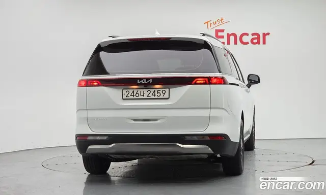 Kia Carnival 2023 2.2 автомат (гидро), миниатюра 4 Kia Carnival 2023 2.2 автомат (гидро), миниатюра 4