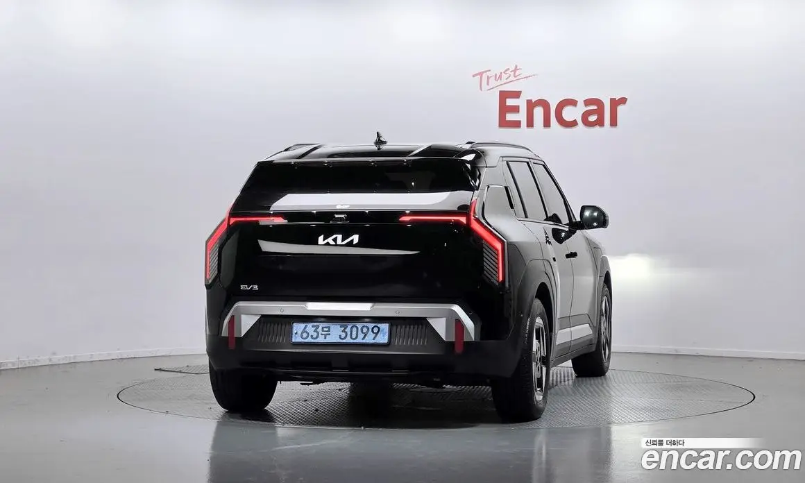 Kia EV3 2024 0.2 автомат (гидро), фото 4 Kia EV3 2024 0.2 автомат (гидро), фото 4