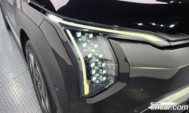 Kia EV3 2024 0.2 автомат (гидро), миниатюра 8 Kia EV3 2024 0.2 автомат (гидро), миниатюра 8