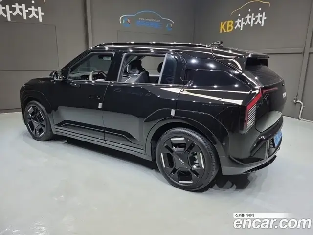 Kia EV3 2026 0.2 автомат (гидро), миниатюра 4 Kia EV3 2026 0.2 автомат (гидро), миниатюра 4