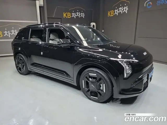 Kia EV3 2026 0.2 автомат (гидро), миниатюра 5 Kia EV3 2026 0.2 автомат (гидро), миниатюра 5