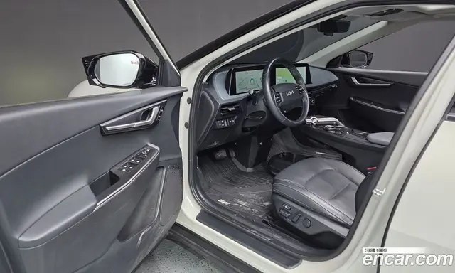 Kia EV6 2021 0.1 автомат (гидро), миниатюра 10 Kia EV6 2021 0.1 автомат (гидро), миниатюра 10