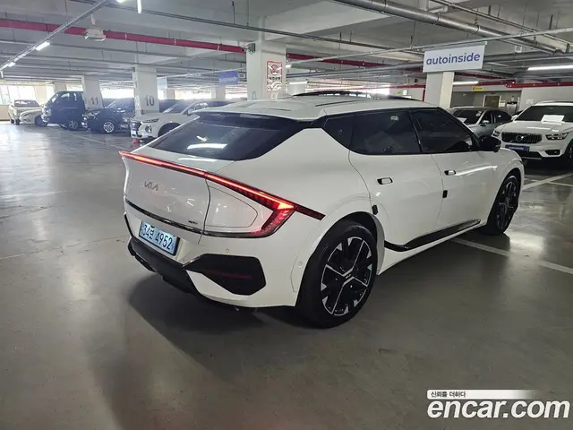 Kia EV6 2024 0.1 автомат (гидро), миниатюра 2