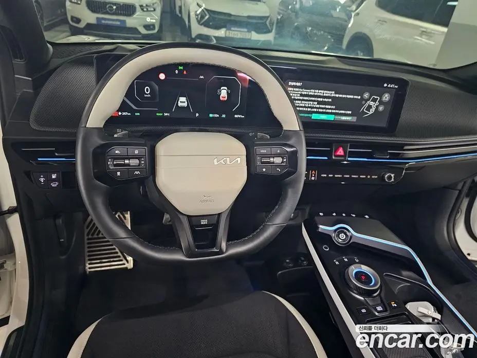 Kia EV6 2024 0.1 автомат (гидро), фото 15