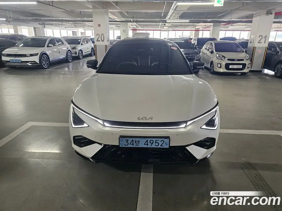 Kia EV6 2024 0.1 автомат (гидро), фото 4