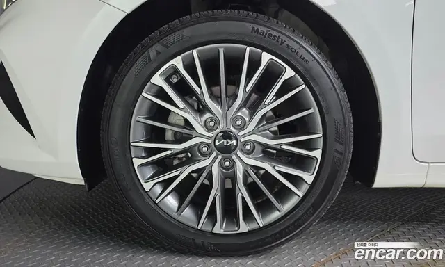 Kia K3 2022 1.6 автомат (гидро), миниатюра 5