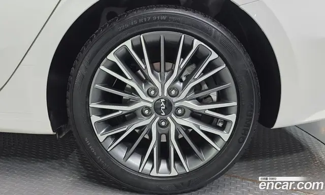 Kia K3 2022 1.6 автомат (гидро), миниатюра 7