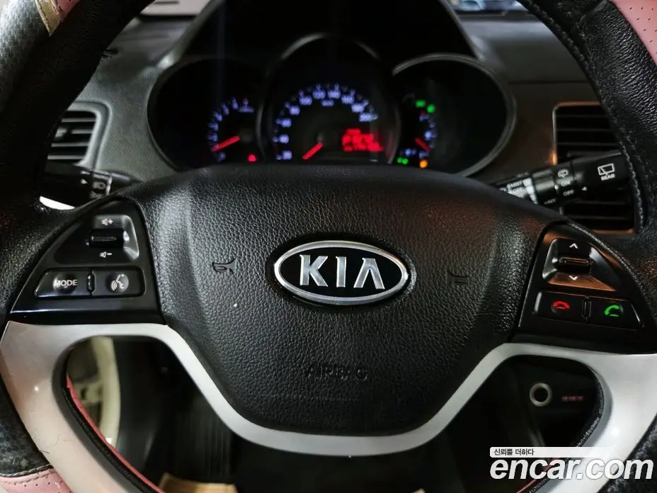 Kia Morning 2011 1.0 автомат (гидро), фото 15