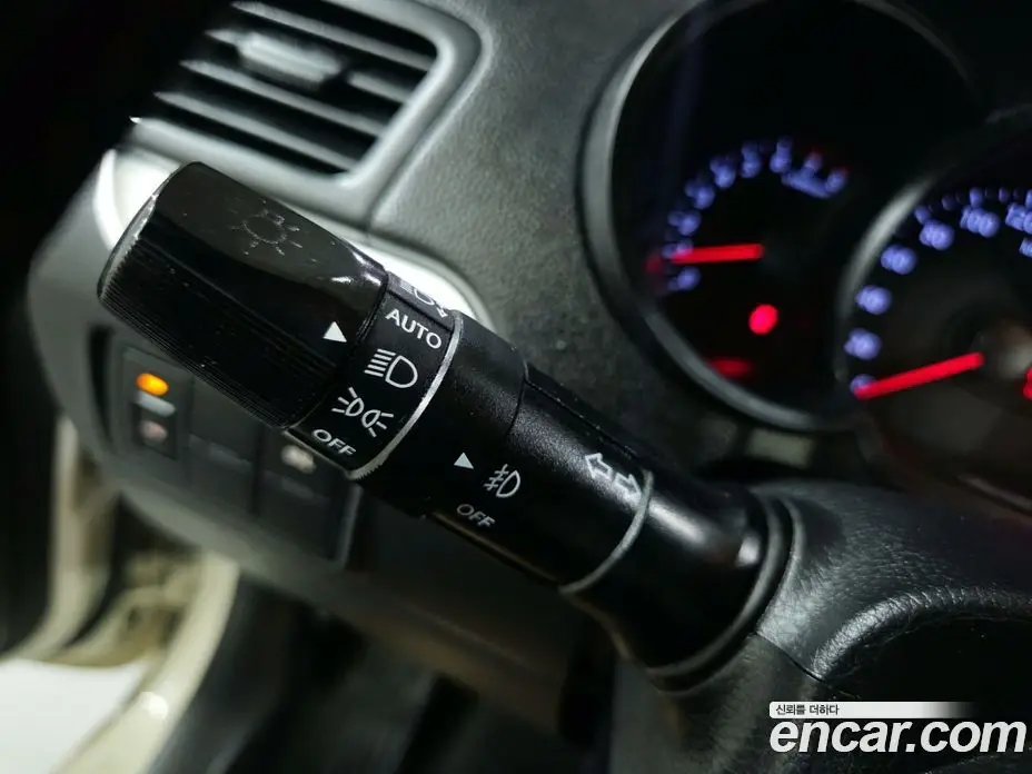 Kia Morning 2011 1.0 автомат (гидро), фото 17