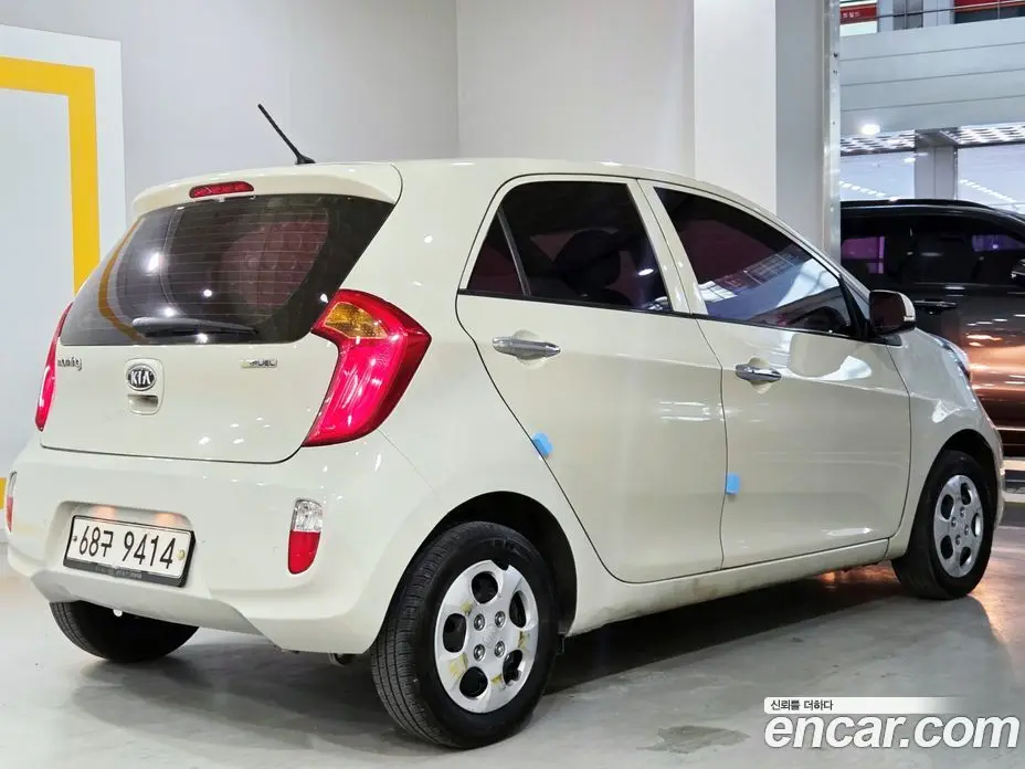 Kia Morning 2011 1.0 автомат (гидро), фото 4