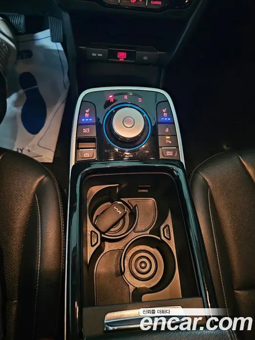 Kia Niro 2022 0.1 автомат (гидро), фото 18