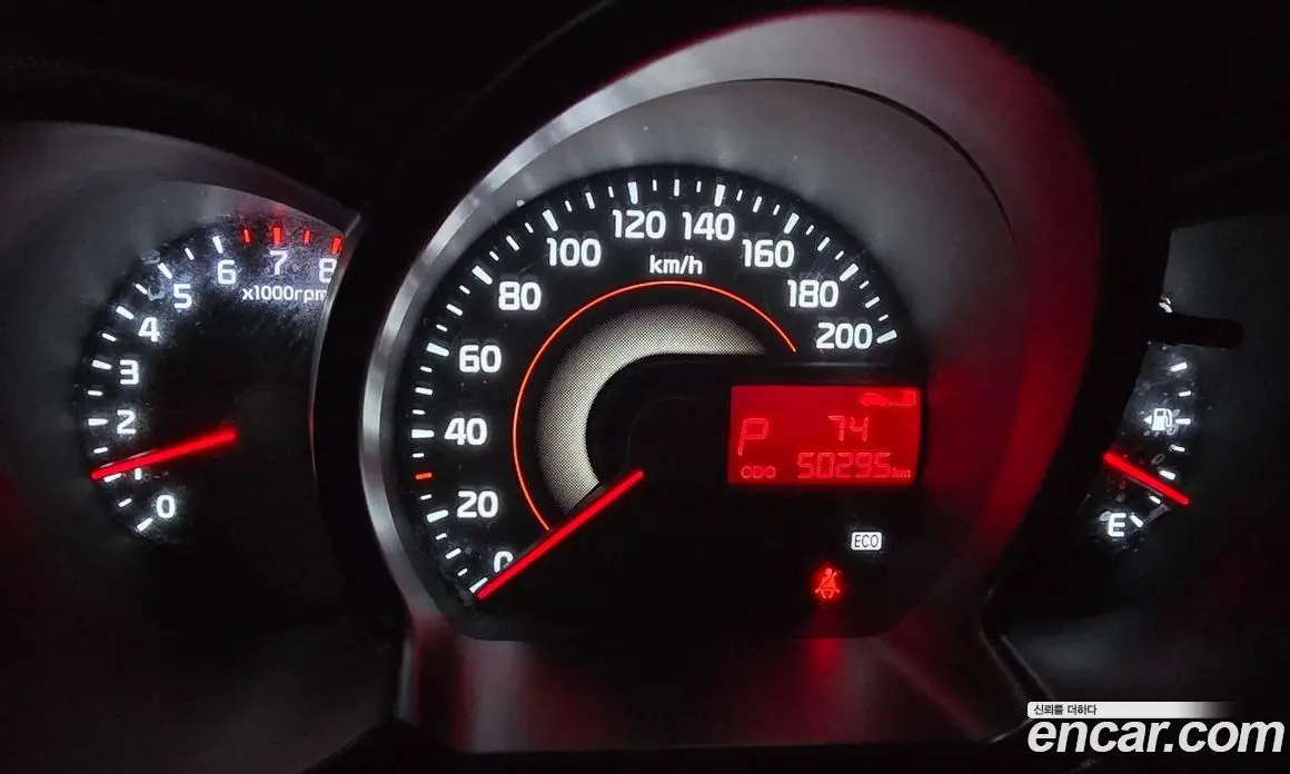 Kia Ray 2014 1.0 автомат (гидро), фото 8