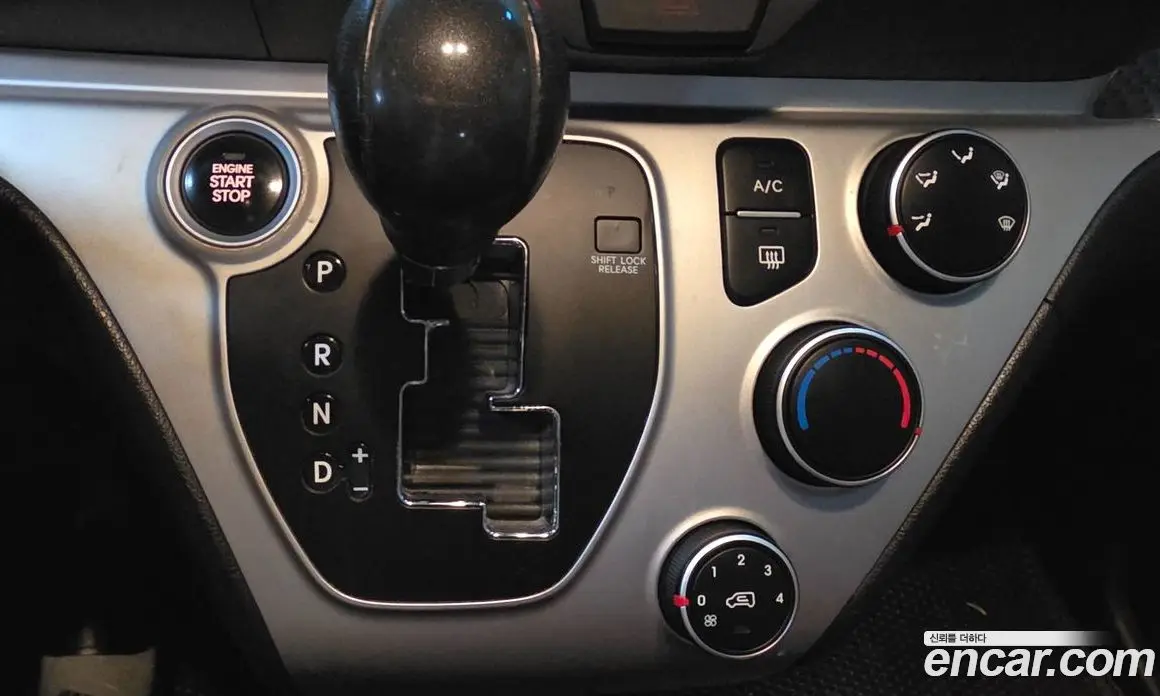 Kia Ray 2014 1.0 автомат (гидро), фото 10