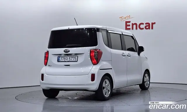 Kia Ray 2017 1.0 автомат (гидро), миниатюра 2