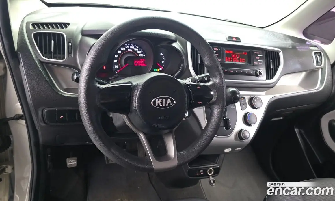 Kia Ray 2018 1.0 автомат (гидро), фото 12 Kia Ray 2018 1.0 автомат (гидро), фото 12