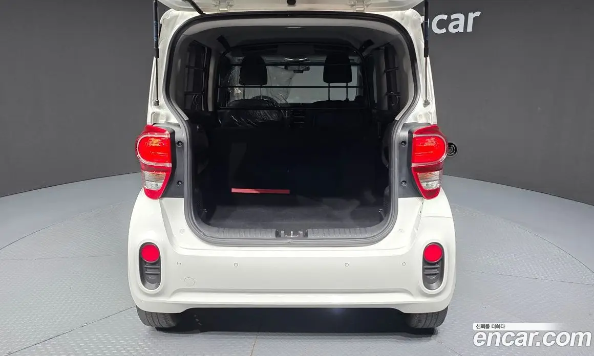 Kia Ray 2022 1.0 автомат (гидро), фото 20